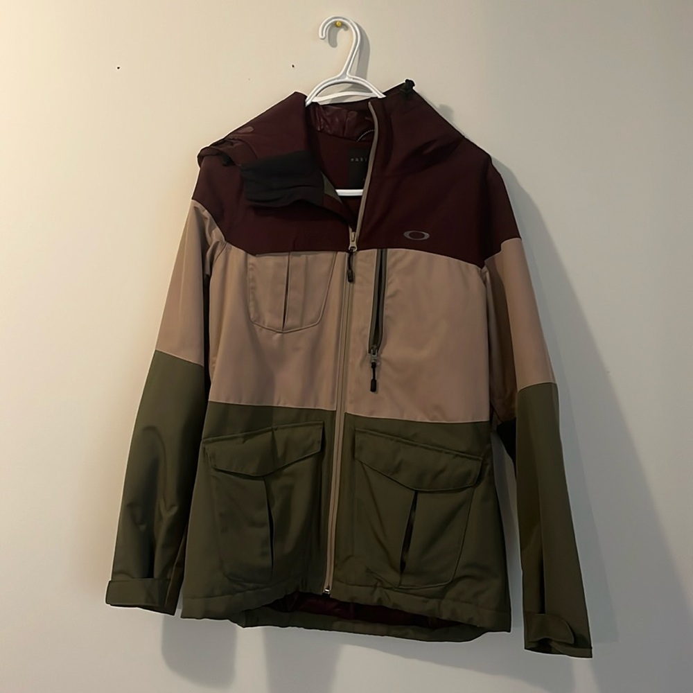 Oakley ski jacket